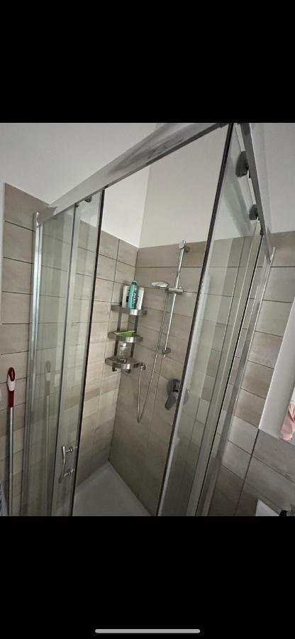 Baracca 7 Apartment Bologna Ngoại thất bức ảnh